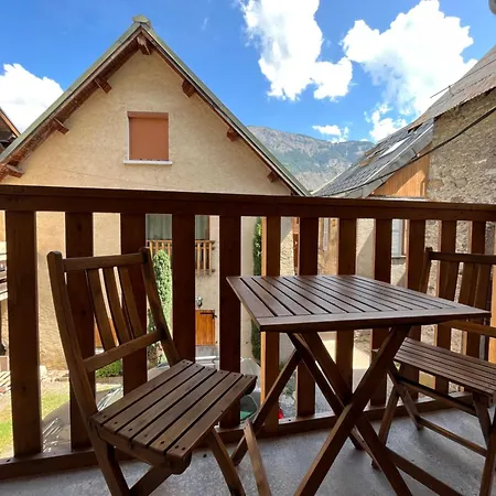Holiday home The Stable House Bourg D'oisans -bike/hike/ski